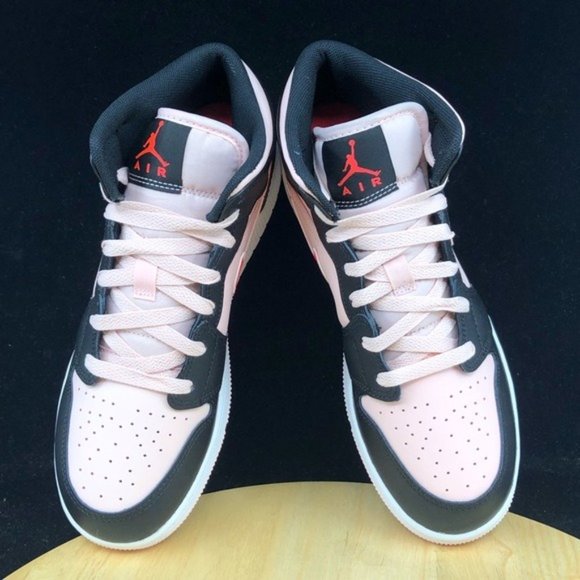 Nike Air Jordan 1 Mid GS Atmosphere Black Pink Women's size 5.5 554725-604 - Picture 6 of 9